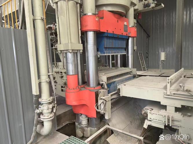 制砖机成套设备液压系统压力失常原因有哪些?