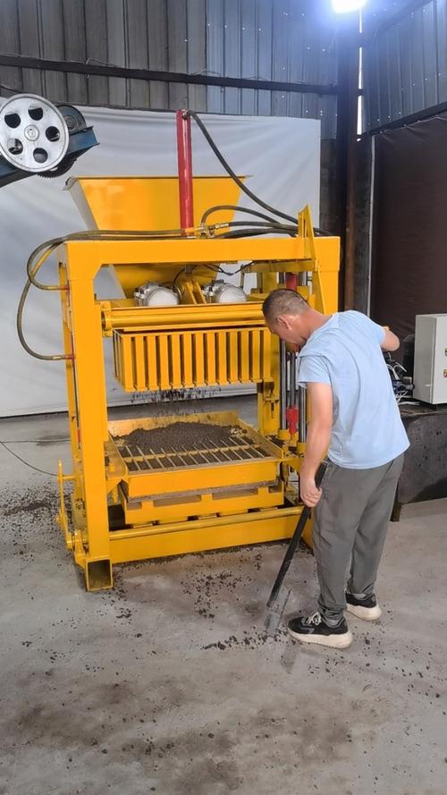 制砖机成套设备液压系统压力失常原因有哪些?