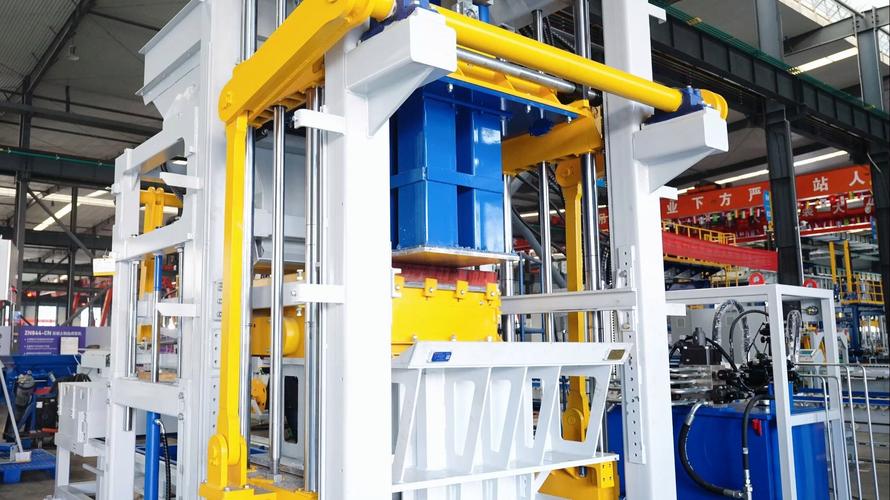 QT4-15D型砌块成型机产品介绍